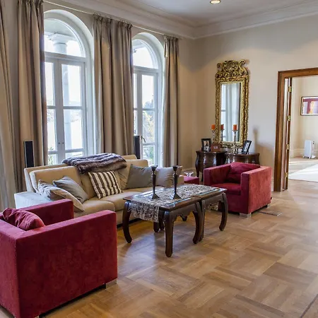 Frühstückspension Charlotte 5*