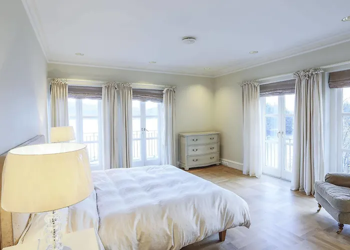 Charlotte Bed & Breakfast 5*