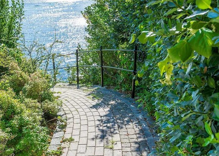 Charlotte 5* Берген